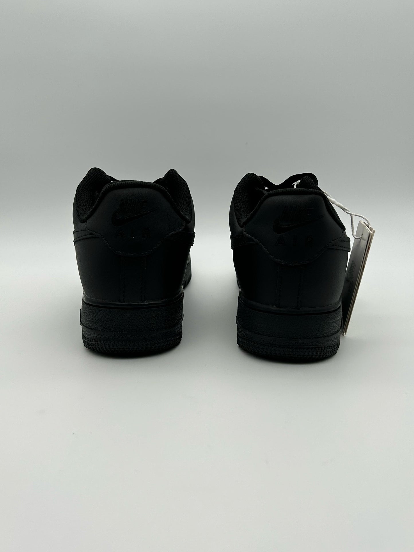 AIR FORCE ONE CLASICO NEGRO - G5