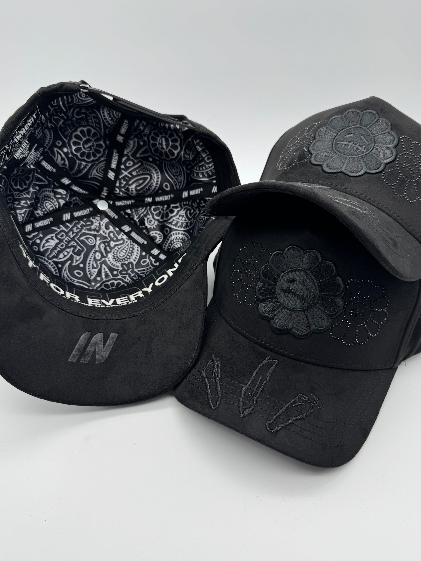 INNEDIT-CRYSTALS BLACK