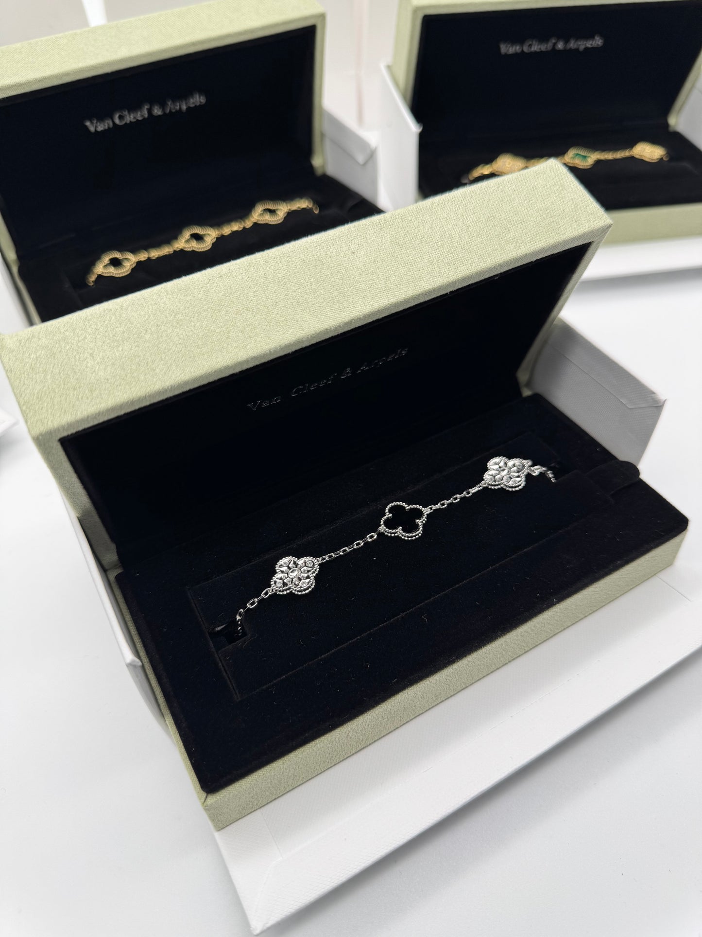 PULSO TIPO VAN CLEEF