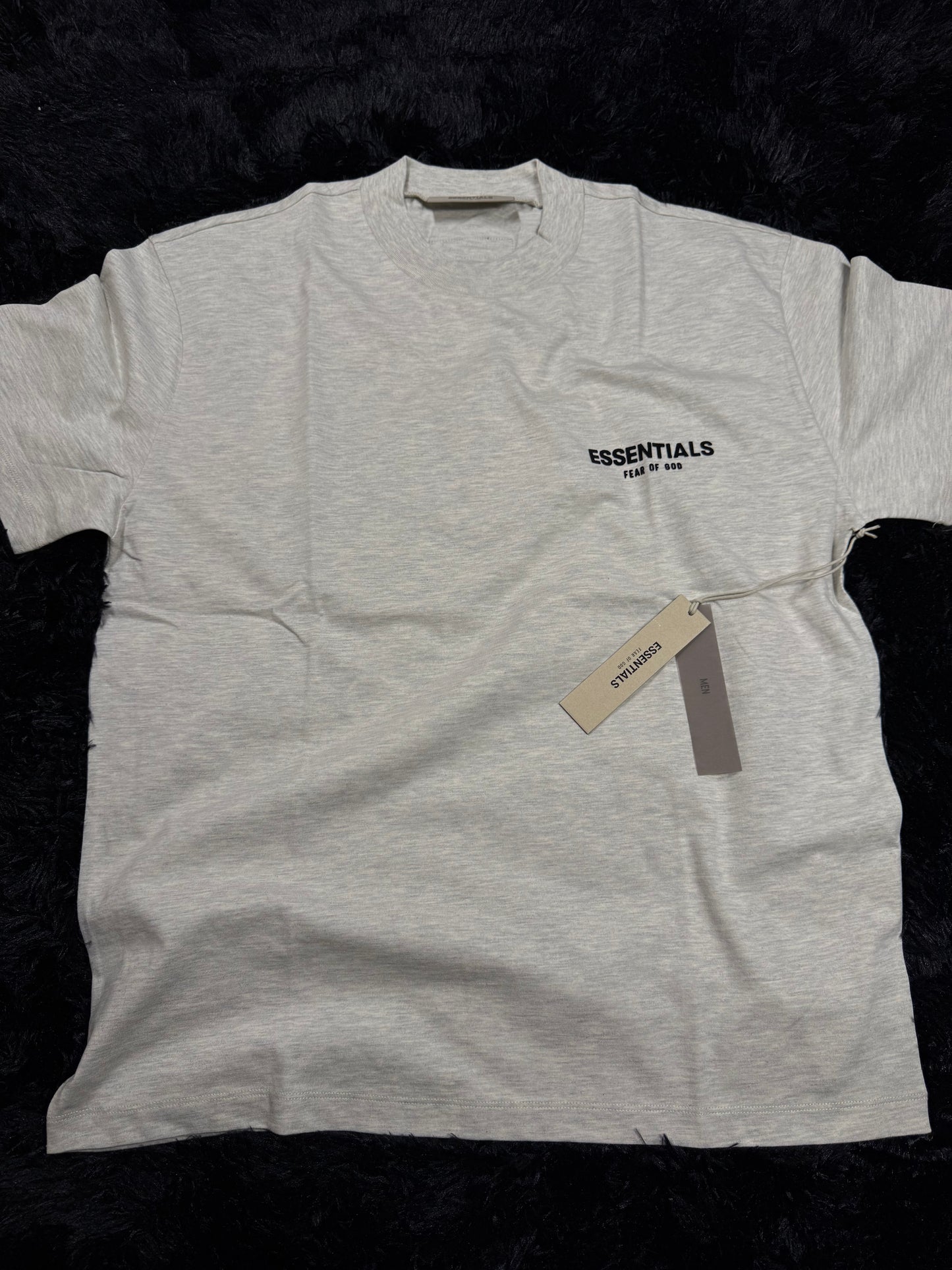 ESSENTIALS T-SHIRT