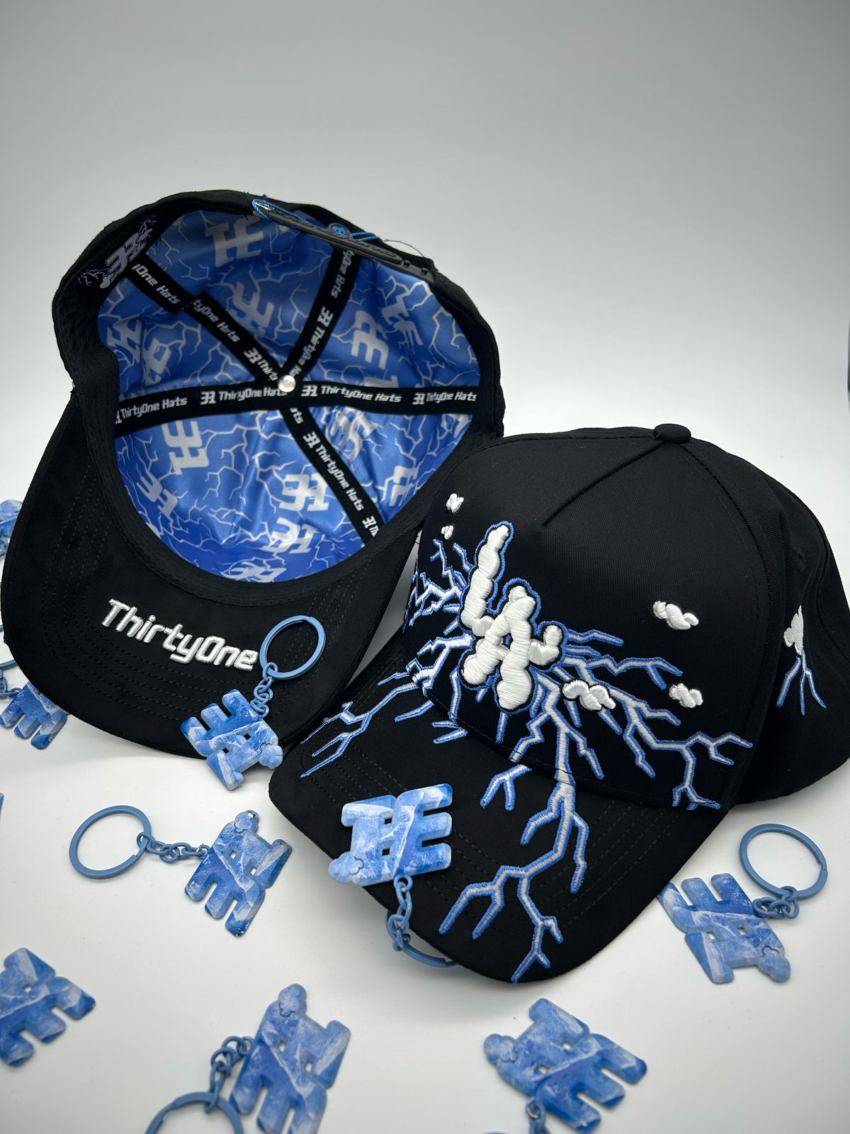 ELECTRIC CLOUDS - 31 HATS