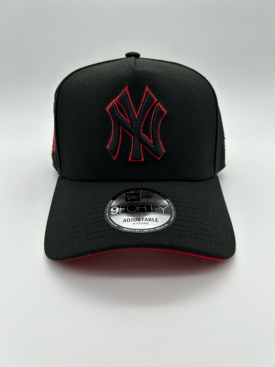 NEW YORK YANKEES WORD SERIES 1999 BLACK AND RED – NEW ERA