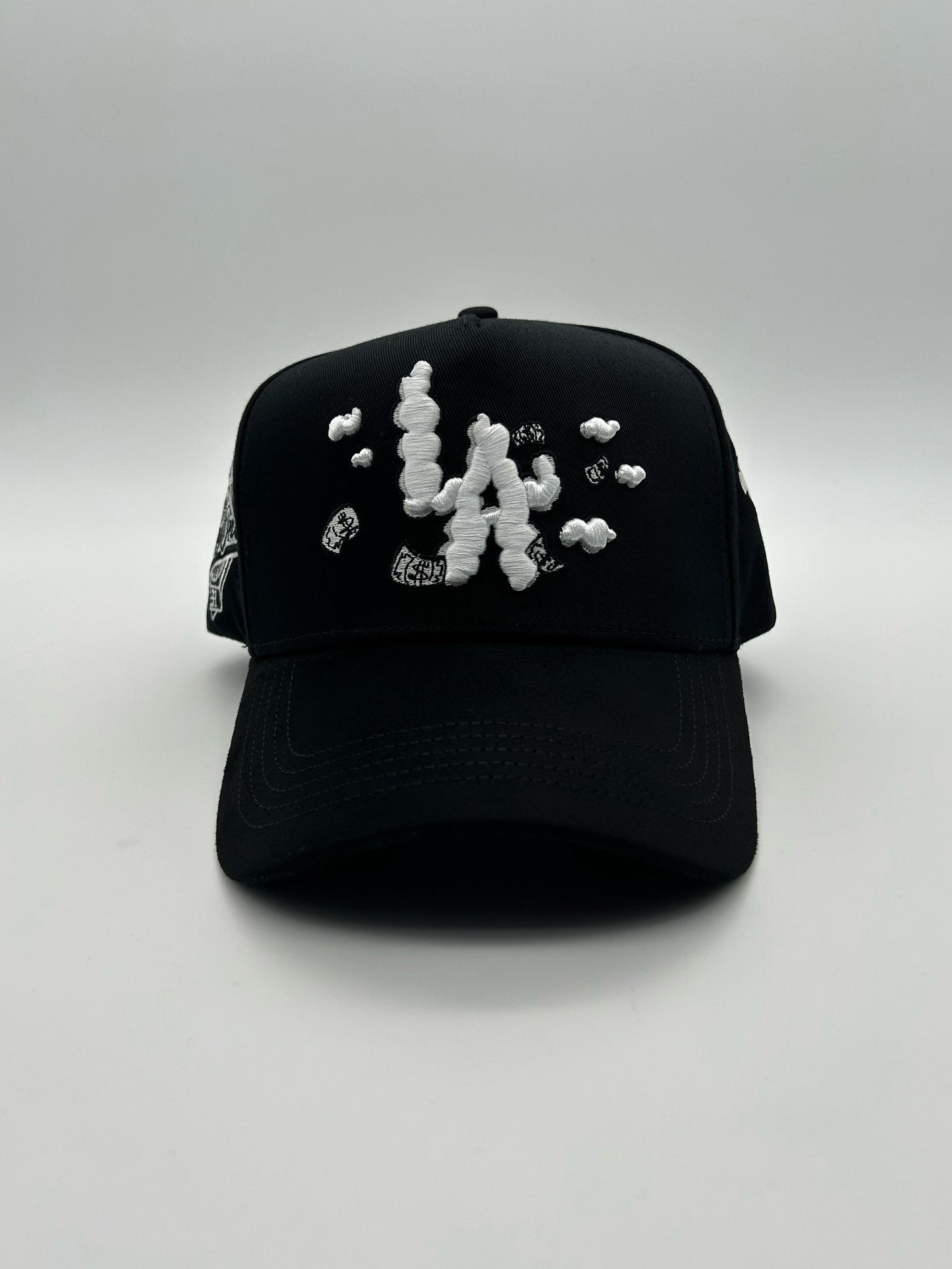 LA CLOUDS BLACK - 31 HATS