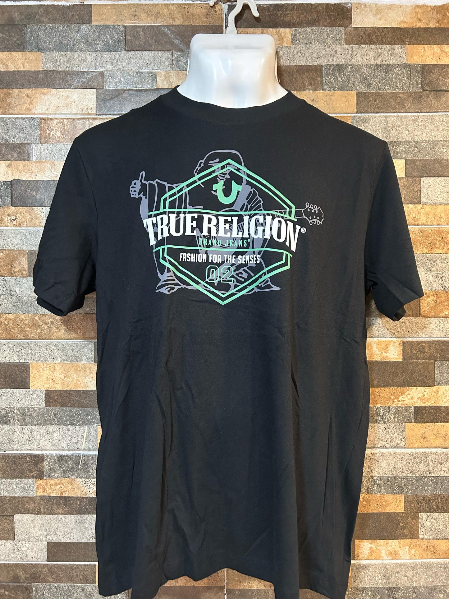PLAYERA TRUE RELIGION BÁSICA
