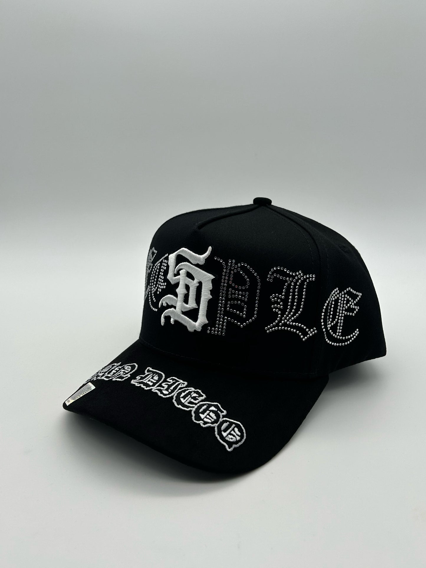SAN DIEGO CRYSTALS WHITE - MZ HATS
