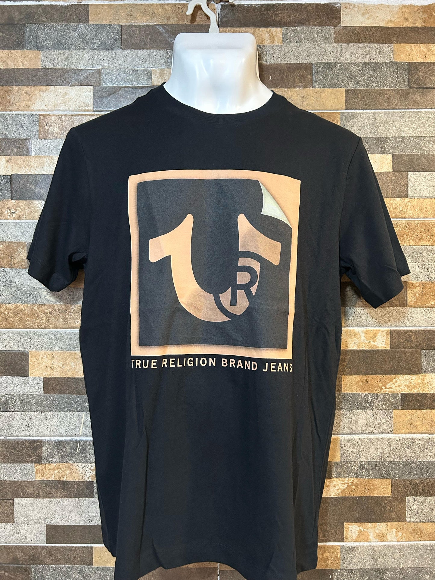 PLAYERA TRUE RELIGION BÁSICA