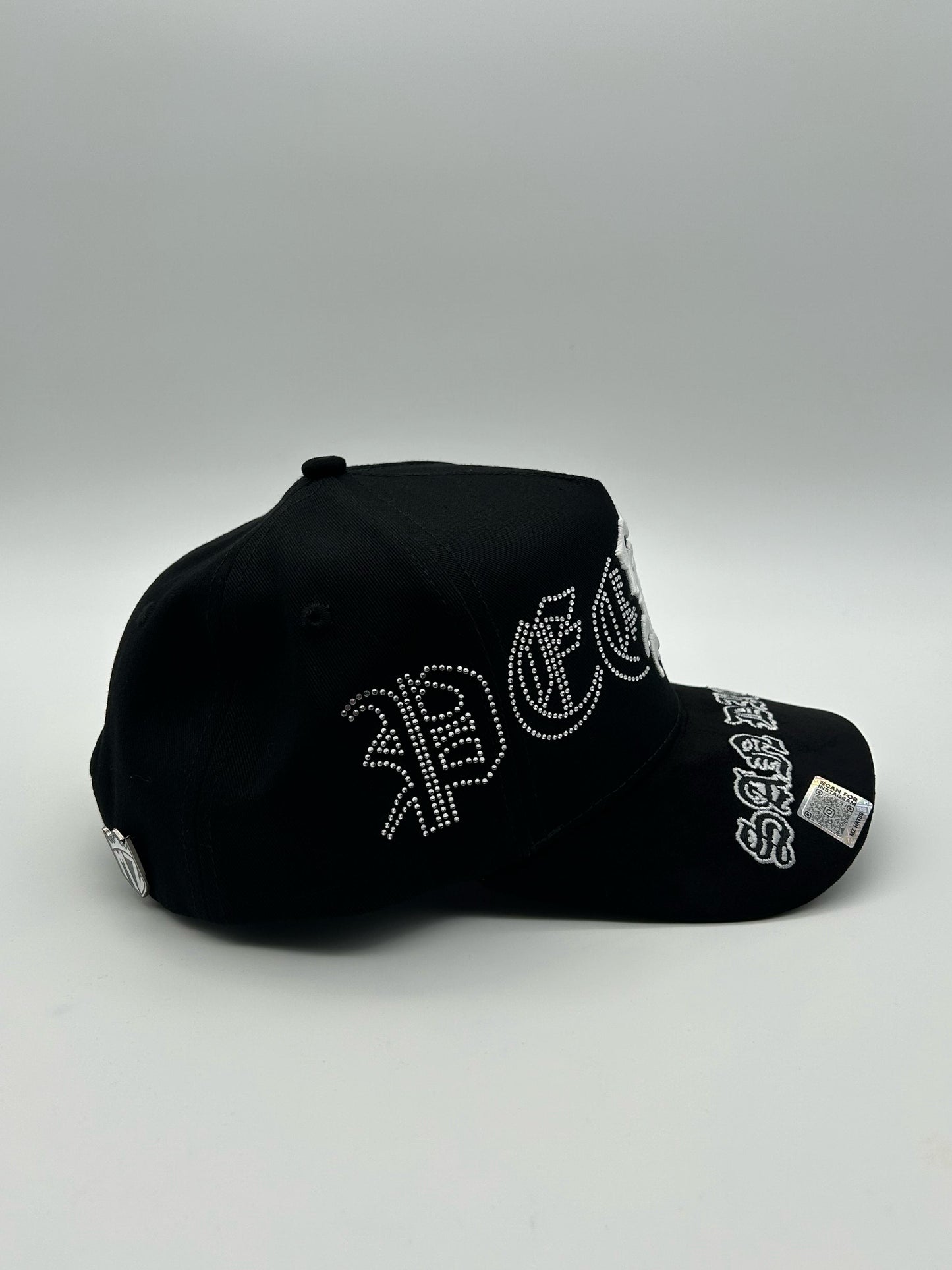 SAN DIEGO CRYSTALS WHITE - MZ HATS