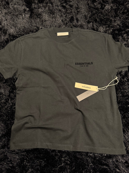 ESSENTIALS T-SHIRT