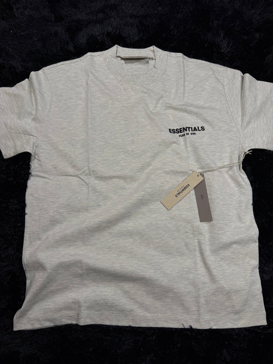 ESSENTIALS T-SHIRT